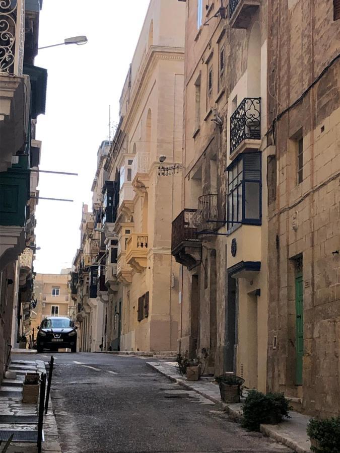 Floriana Cosy Townhouse Apartment Exterior foto