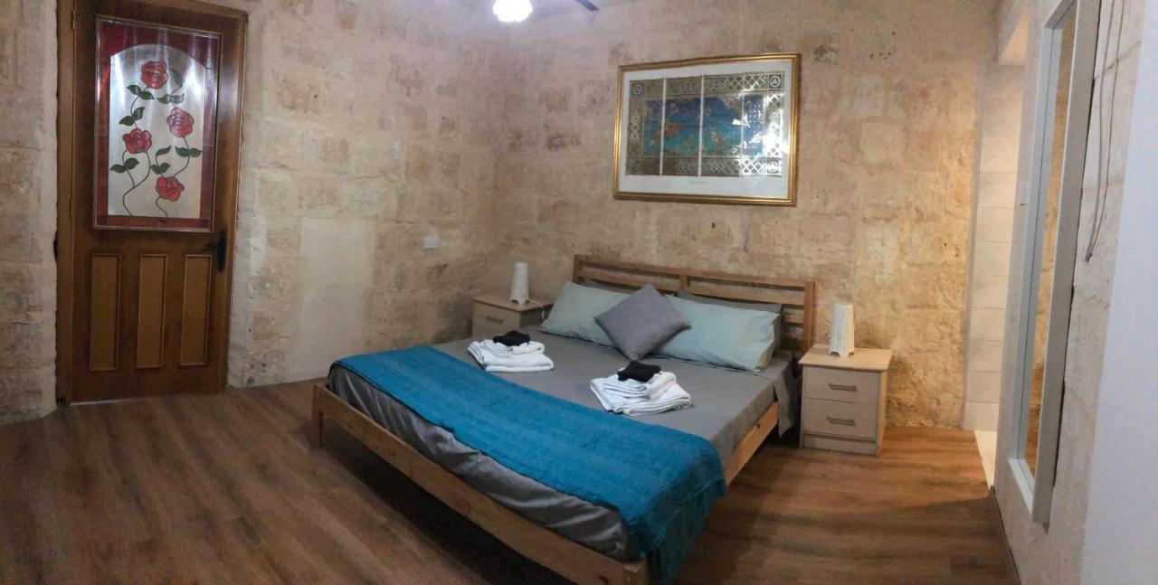 Floriana Cosy Townhouse Apartment Exterior foto